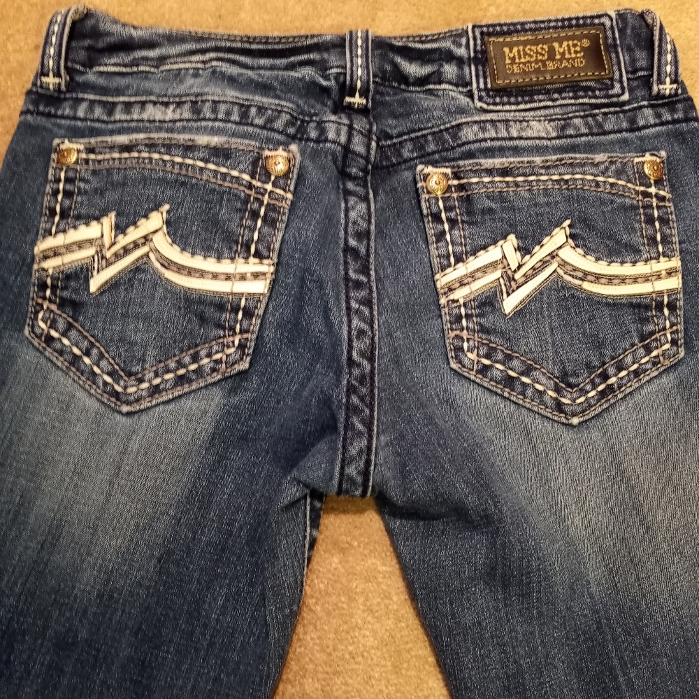 Miss Me straight jeans size 29 straight